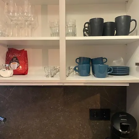 Zentrales Privatapartment شقة *