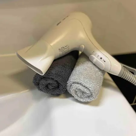 Zentrales Privatapartment شقة *