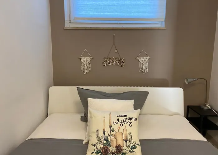 Zentrales Privatapartment Apartman *